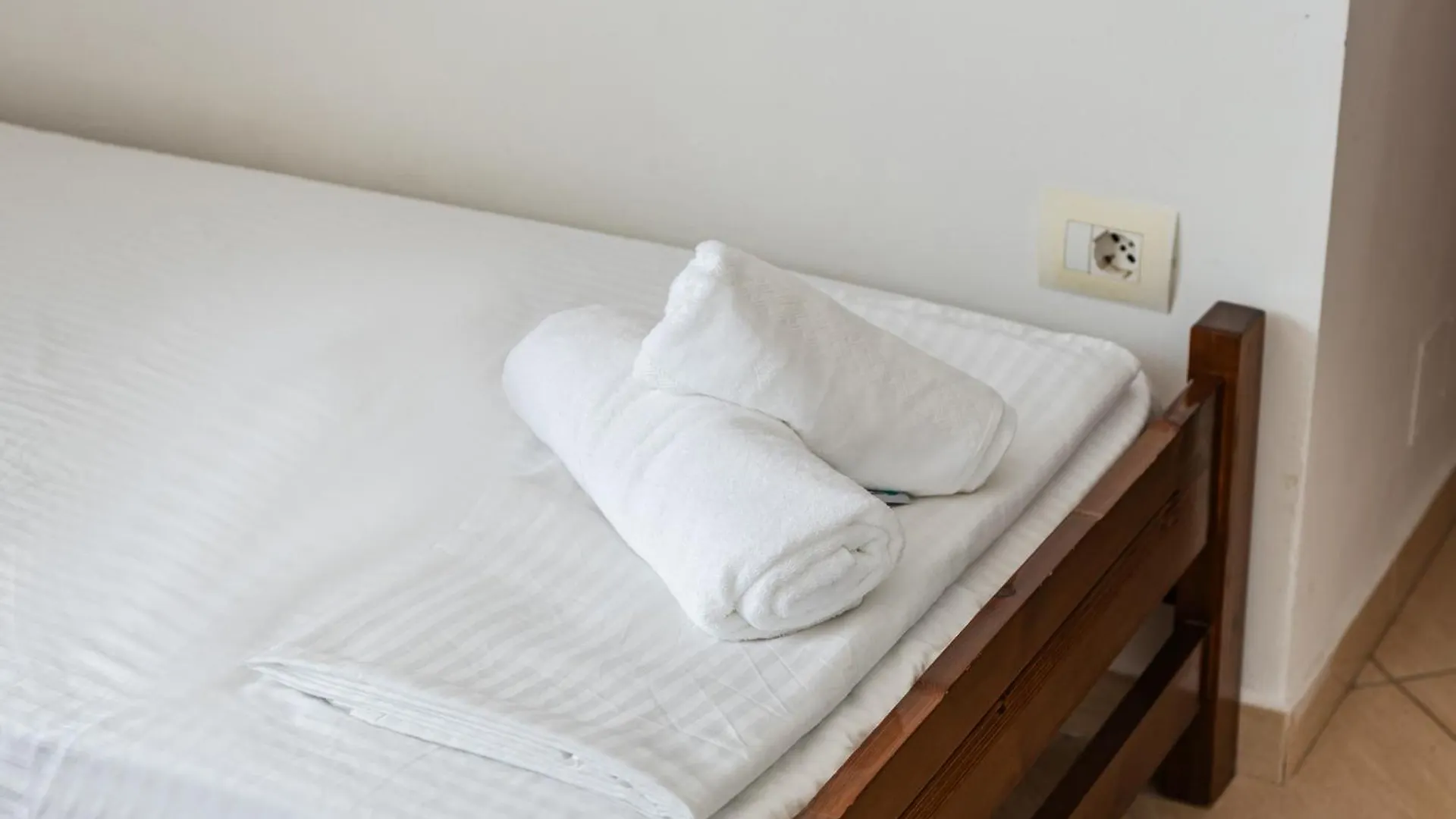 Seaside Stay Apartment Avlonya