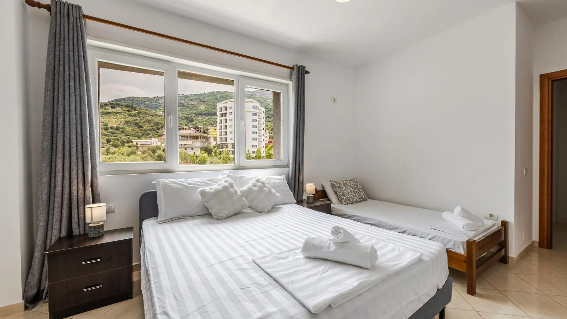 Seaside Stay Apartment Avlonya