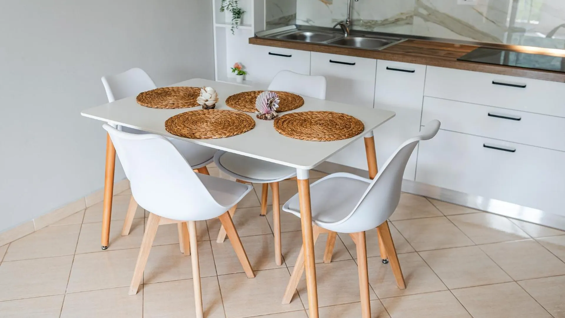 Seaside Stay Apartment Avlonya Arnavutluk