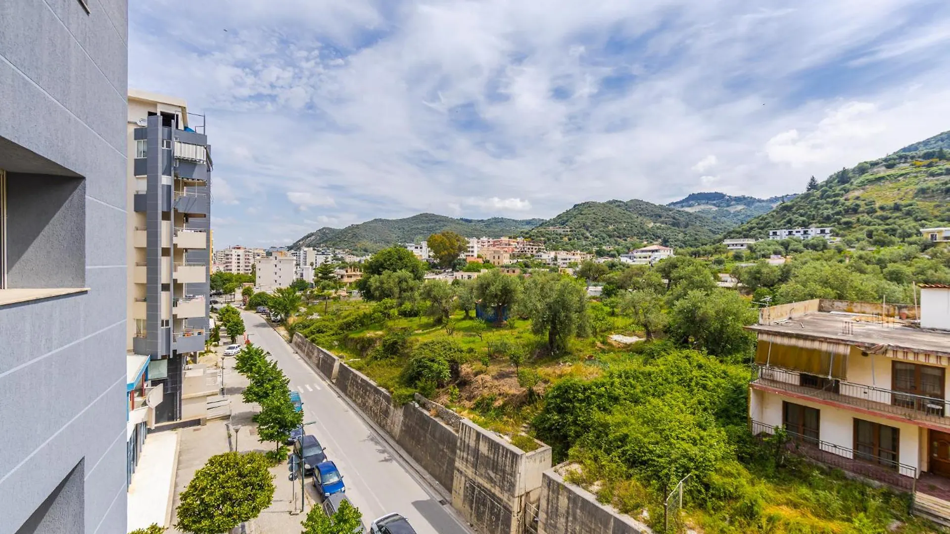 Seaside Stay Apartment Avlonya